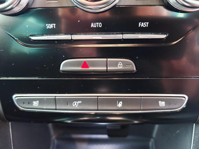 メガーヌ ルノー スポール シートヒーター アダプティブクルコン ブレンボブレーキ 四輪操舵 AppleCarPlay/AndroidAuto対応 ディスプレイオーディオ 前後ソナー(22枚目)