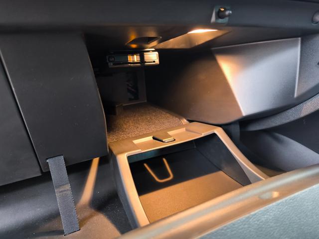 メガーヌ ルノー スポール シートヒーター アダプティブクルコン ブレンボブレーキ 四輪操舵 AppleCarPlay/AndroidAuto対応 ディスプレイオーディオ 前後ソナー(34枚目)