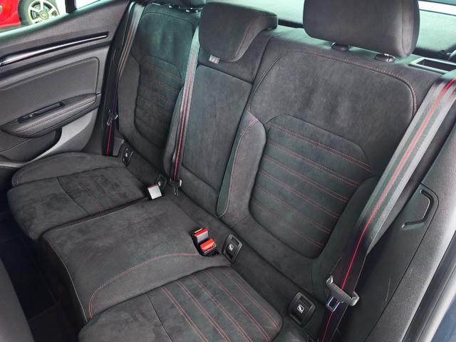 メガーヌ ルノー スポール シートヒーター アダプティブクルコン ブレンボブレーキ 四輪操舵 AppleCarPlay/AndroidAuto対応 ディスプレイオーディオ 前後ソナー(41枚目)