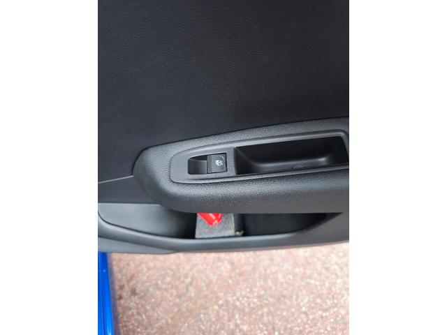 ルーテシア E-テックフルハイブリッド ETC ドライブレコーダー スペアキー 純正ディスプレイオーディオ アップルカープレイ アンドロイドオート バックカメラ 純正アルミホイール ステアリングヒーター LED(35枚目)