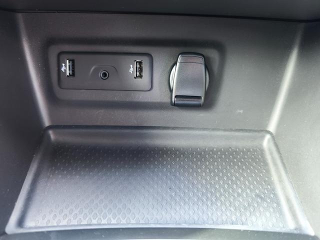 メガーヌ ルノー スポール トロフィー MT 純正レカロシート ブレンボブレーキ AppleCarplay Bluetooth LEDヘッドライト バックカメラ アダプティブクルーズコントロール 純正19インチアルミ(23枚目)