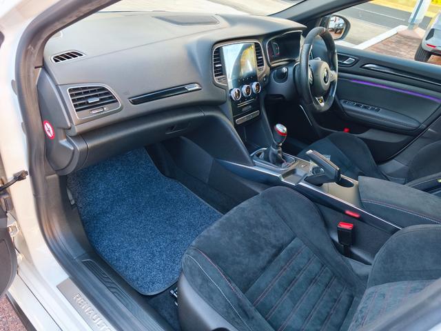メガーヌ ルノー スポール トロフィー MT 純正レカロシート ブレンボブレーキ AppleCarplay Bluetooth LEDヘッドライト バックカメラ アダプティブクルーズコントロール 純正19インチアルミ(29枚目)