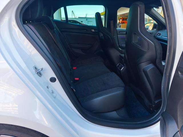 メガーヌ ルノー スポール トロフィー MT 純正レカロシート ブレンボブレーキ AppleCarplay Bluetooth LEDヘッドライト バックカメラ アダプティブクルーズコントロール 純正19インチアルミ(39枚目)