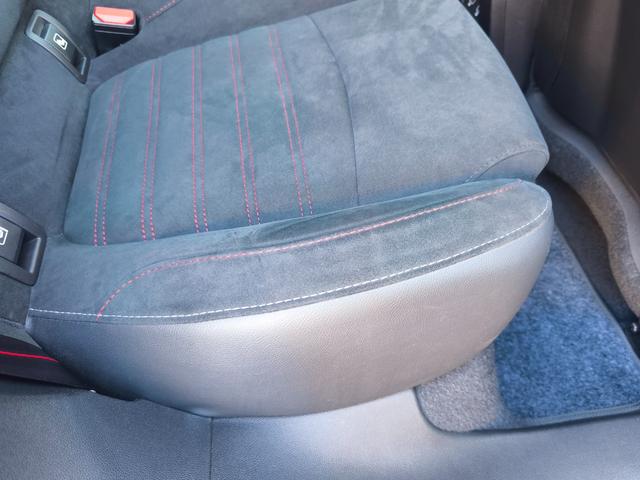 メガーヌ ルノー スポール トロフィー MT 純正レカロシート ブレンボブレーキ AppleCarplay Bluetooth LEDヘッドライト バックカメラ アダプティブクルーズコントロール 純正19インチアルミ(43枚目)