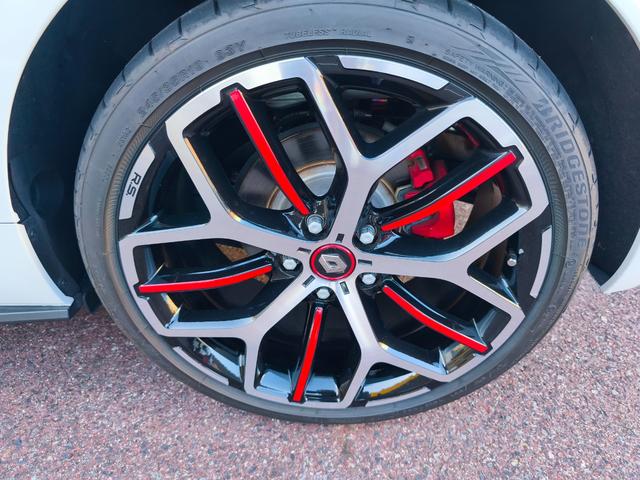 メガーヌ ルノー スポール トロフィー MT 純正レカロシート ブレンボブレーキ AppleCarplay Bluetooth LEDヘッドライト バックカメラ アダプティブクルーズコントロール 純正19インチアルミ(49枚目)