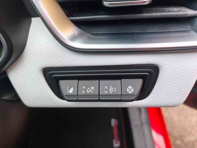 ルーテシア インテンス　テックパック　ＢＯＳＥスピーカー　３６０°カメラ　シートヒーター　ステアリングヒーター　アダプティブクルーズコントロール　衝突軽減ブレーキ　リアカメラ　Ｃａｒｐｌａｙ　ＥＴＣ　クリアランスソナー　ＬＥＤヘッドライト（12枚目）