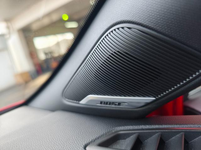 ルーテシア インテンス　テックパック　ＢＯＳＥスピーカー　３６０°カメラ　シートヒーター　ステアリングヒーター　アダプティブクルーズコントロール　衝突軽減ブレーキ　リアカメラ　Ｃａｒｐｌａｙ　ＥＴＣ　クリアランスソナー　ＬＥＤヘッドライト（40枚目）