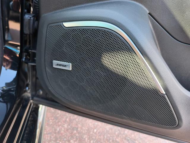 メガーヌ Ｒ．Ｓ．ウルティム　ＭＴ　バックカメラ　クリアランスソナー　クルーズコントロール　ＬＥＤヘッドランプ　スマートキー　アイドリングストップ　電動格納ミラー（12枚目）