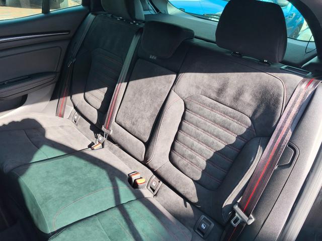 メガーヌ Ｒ．Ｓ．ウルティム　ＭＴ　バックカメラ　クリアランスソナー　クルーズコントロール　ＬＥＤヘッドランプ　スマートキー　アイドリングストップ　電動格納ミラー（37枚目）