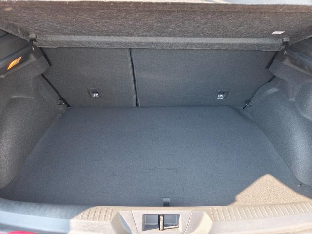 メガーヌ Ｒ．Ｓ．ウルティム　ＭＴ　バックカメラ　クリアランスソナー　クルーズコントロール　ＬＥＤヘッドランプ　スマートキー　アイドリングストップ　電動格納ミラー（44枚目）