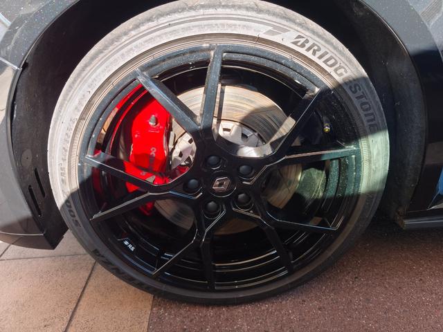 メガーヌ Ｒ．Ｓ．ウルティム　ＭＴ　バックカメラ　クリアランスソナー　クルーズコントロール　ＬＥＤヘッドランプ　スマートキー　アイドリングストップ　電動格納ミラー（46枚目）