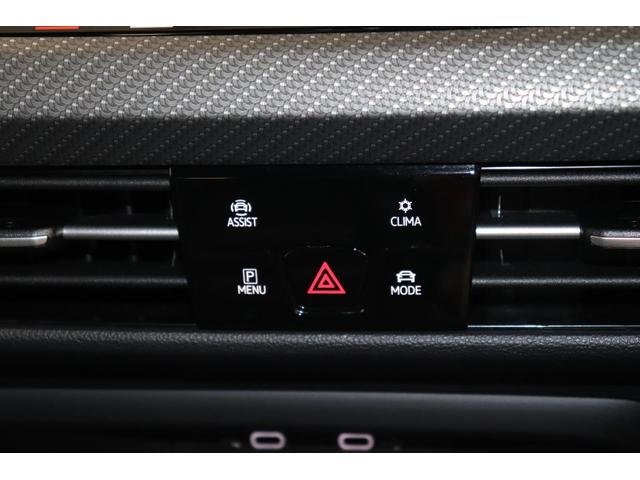 ゴルフ ｅＴＳＩ　Ｒライン　Ｇｏｌｆ　Ｒライン　認定中古車　トラベルアシスト　ＩＱライト　カラー調節機能付きアンビエントライト　ヘッドアップディスプレイ　バックカメラ　ＥＴＣ　純正ナビ　ＴＶ　Ｂｌｕｅｔｏｏｔｈ機能（26枚目）