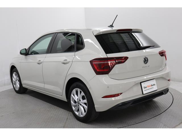 ポロ ＴＳＩスタイル　Ｖｏｌｋｓｗａｇｅｎ　Ｐｏｌｏ　ＴＳＩ　ＳＴＹＬＥ　アスコットグレー　令和４年　認定中古車　純正ナビディスカバープロ　デジタルメーター　Ｂｌｕｅｔｏｏｔｈ接続可能　ＥＴＣ２．０搭載（4枚目）