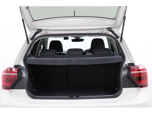 ポロ ＴＳＩスタイル　Ｖｏｌｋｓｗａｇｅｎ　Ｐｏｌｏ　ＴＳＩ　ＳＴＹＬＥ　アスコットグレー　令和４年　認定中古車　純正ナビディスカバープロ　デジタルメーター　Ｂｌｕｅｔｏｏｔｈ接続可能　ＥＴＣ２．０搭載（11枚目）