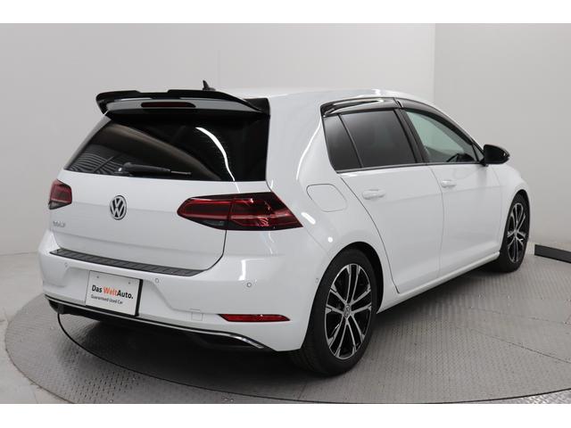 ゴルフ ＴＳＩコンフォートライン　マイスター　ＧＯＬＦ　ＴＳＩ　ＣＯＭＦＯＲＴ　ＬＩＮＥ　Ｍｅｉｓｔｅｒ　ピュアホワイト　Ｖｏｌｋｓｗａｇｅｎ認定中古車　令和２年式　ＡＣＣ　ディスカバープロ　Ｂｌｕｅｔｏｏｔｈ接続可能　ＥＴＣ２．０搭載（6枚目）