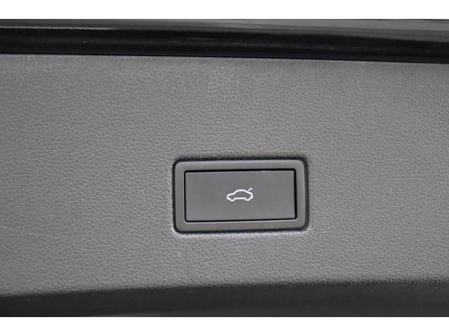 Ｔ－ロック ＴＳＩ　スタイル　Ｔ－ＲＯＣ　ＴＳＩ　ＳＴＹＬＥ　ディープブラックメタリック　Ｖｏｌｋｓｗａｇｅｎ認定中古車　正規ディーラー　フロントアシスト　ＡＣＣ　ＥＴＣ２．０搭載　Ｂｌｕｅｔｏｏｔｈ接続可能（11枚目）