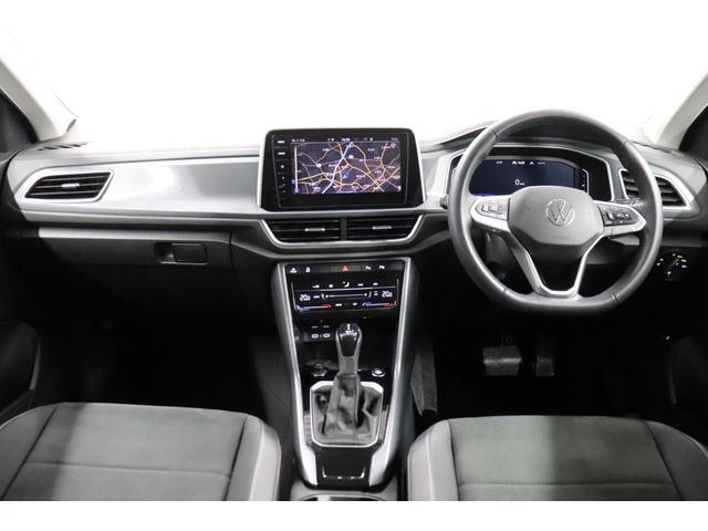 Ｔ－ロック ＴＳＩ　スタイル　Ｔ－ＲＯＣ　ＴＳＩ　ＳＴＹＬＥ　ディープブラックメタリック　Ｖｏｌｋｓｗａｇｅｎ認定中古車　正規ディーラー　フロントアシスト　ＡＣＣ　ＥＴＣ２．０搭載　Ｂｌｕｅｔｏｏｔｈ接続可能（15枚目）