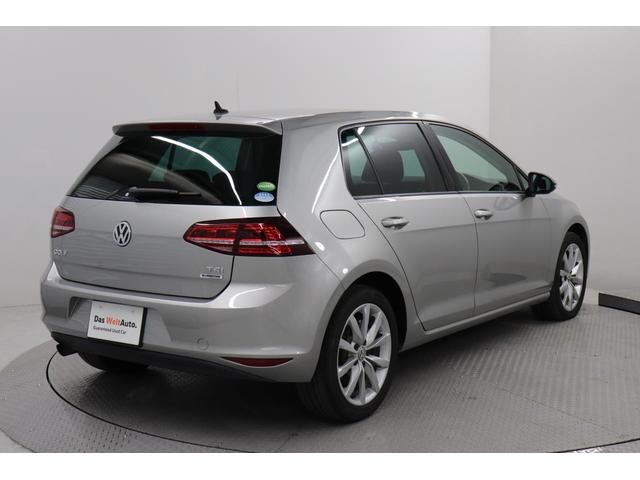 ゴルフ ＴＳＩコンフォートライン　コネクト　Ｇｏｌｆ　ＴＳＩ　Ｃｏｍｆｏｒｔｌｉｎｅ　ｃｏｎｎｅｃｔ　タングステンシルバーメタリック　認定中古車　平成２９年式　Ｂｌｕｅｔｏｏｔｈ接続可能　ＥＴＣ搭載　横滑り防止　ＡＢＳ（6枚目）