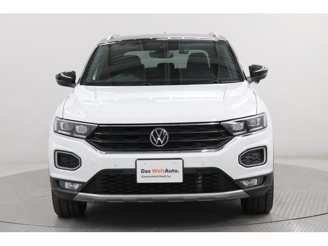 時速２００ｋｍ／ｈ以上でも安定した走行が出来るように、空力とデザインを両立した設計がされております