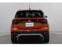 Ｔ－クロス ＴＳＩ　１ｓｔプラス　Ｔ－ＣＲＯＳＳＳ　ＴＳＩ　１ｓｔ　ｐｌｕｓ　エナジェティックオレンジ　Ｖｏｌｋｓｗａｇｅｎ認定中古車　令和２年式　ＡＣＣ　ディスカバープロ　Ｂｌｕｅｔｏｏｔｈ接続可能　ＥＴＣ２．０搭載（5枚目）