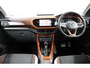 ＴＳＩ　１ｓｔプラス　Ｔ－ＣＲＯＳＳＳ　ＴＳＩ　１ｓｔ　ｐｌｕｓ　エナジェティックオレンジ　Ｖｏｌｋｓｗａｇｅｎ認定中古車　令和２年式　ＡＣＣ　ディスカバープロ　Ｂｌｕｅｔｏｏｔｈ接続可能　ＥＴＣ２．０搭載（14枚目）