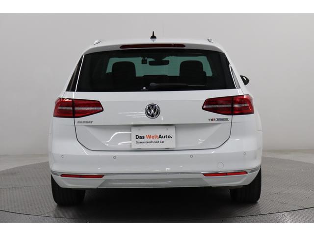 パサートヴァリアント ＴＳＩハイライン　認定中古車　ＶＷ　Ｐａｓｓａｔ　Ｖａｒｉａｎｔ　ＴＳＩ　Ｈｉｇｈｌｉｎｅ　ＬＥＤヘッドライト　レザーシート　バックモニター（5枚目）