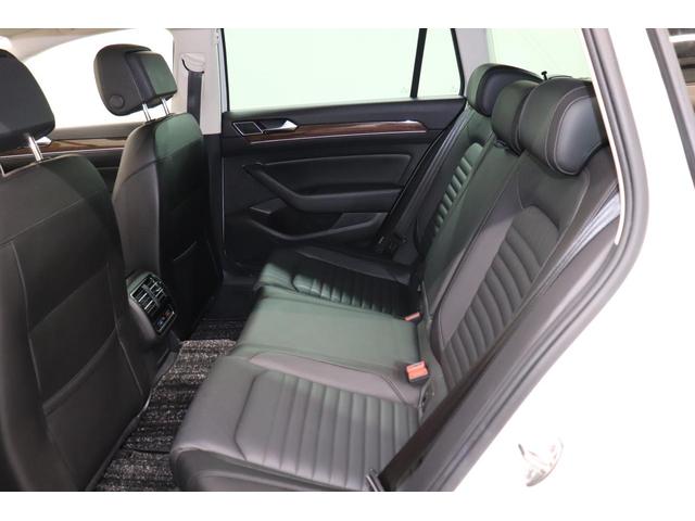 パサートヴァリアント ＴＳＩハイライン　認定中古車　ＶＷ　Ｐａｓｓａｔ　Ｖａｒｉａｎｔ　ＴＳＩ　Ｈｉｇｈｌｉｎｅ　ＬＥＤヘッドライト　レザーシート　バックモニター（13枚目）
