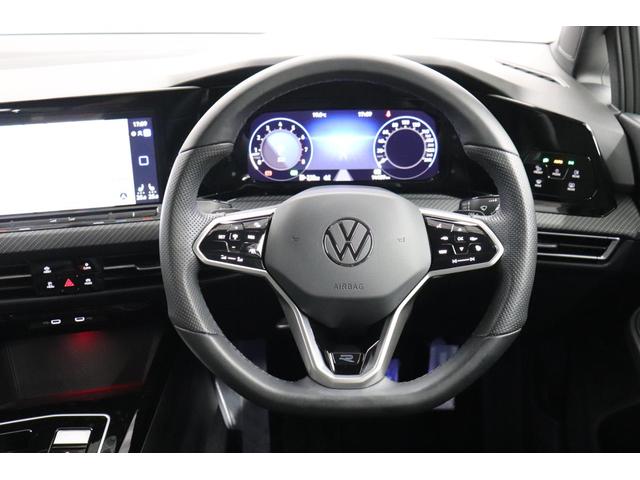 ゴルフ ｅＴＳＩ　Ｒライン　ＶＷ　Ｇｏｌｆ　ｅＴＳＩ　Ｒ－Ｌｉｎｅ　認定中古車　ＩＱヘッドライト　バックモニター　シートヒーター　ステアリングヒーター（17枚目）