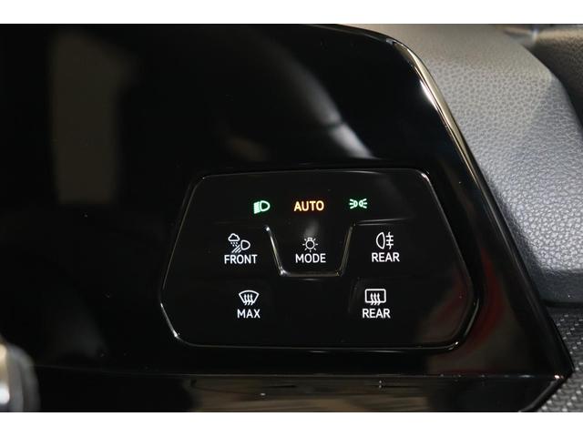 ゴルフ ｅＴＳＩ　Ｒライン　ＶＷ　Ｇｏｌｆ　ｅＴＳＩ　Ｒ－Ｌｉｎｅ　認定中古車　ＩＱヘッドライト　バックモニター　シートヒーター　ステアリングヒーター（30枚目）