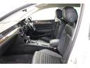 ＴＳＩハイライン　認定中古車　ＶＷ　Ｐａｓｓａｔ　Ｖａｒｉａｎｔ　ＴＳＩ　Ｈｉｇｈｌｉｎｅ　ＬＥＤヘッドライト　レザーシート　バックモニター（12枚目）