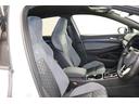 ｅＴＳＩ　Ｒライン　ＶＷ　Ｇｏｌｆ　ｅＴＳＩ　Ｒ－Ｌｉｎｅ　認定中古車　ＩＱヘッドライト　バックモニター　シートヒーター　ステアリングヒーター（13枚目）