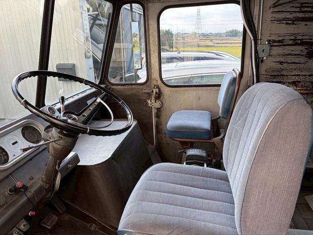 シボレーその他 1972yモデル P30 STEPVAN ステップバン 積載車仕様(15枚目)