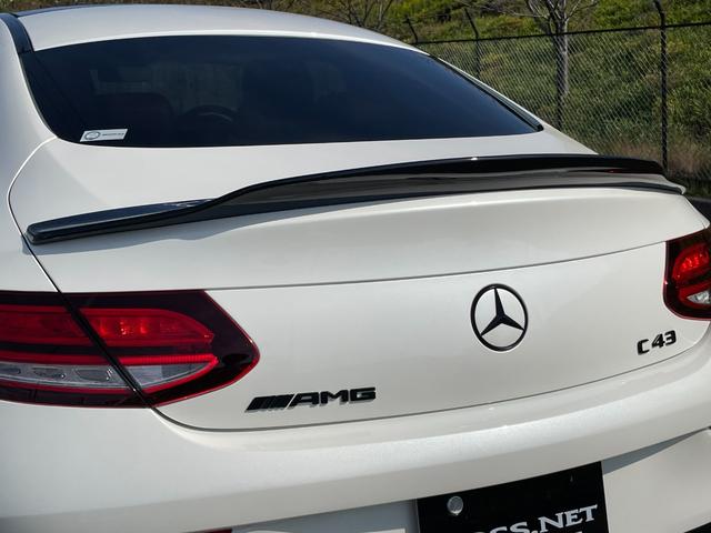 Ｃ４３　４マチッククーペ　ディーラー整備車・パノラマルーフ・外可変マフラー・（Ｆグリル＆Ｓステップ＆バンパーダクト＆外ＦＲスポイラー＆外トランクスポイラー）ブラック塗装・ブルメスタ・ＨＵＤ・パフュームアトマイザー・ドラレコ前後(23枚目)