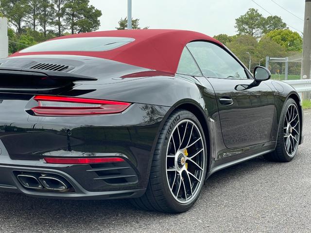 ９１１ ９１１ターボＳ　カブリオレ　フロントリフト・シートベンチレーション・ブルメスターハイエンドサラウンド・ＬＥＤメインブラックヘッド＆ティンテッドテール・ＡＣＣ・レーンチェンジアシスト・エントリードライブ・カーボンドアシルガード（24枚目）