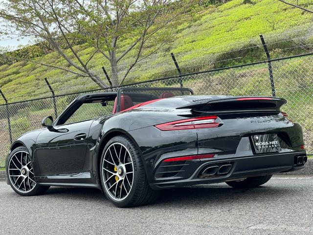 ９１１ ９１１ターボＳ　カブリオレ　フロントリフト・シートベンチレーション・ブルメスターハイエンドサラウンド・ＬＥＤメインブラックヘッド＆ティンテッドテール・ＡＣＣ・レーンチェンジアシスト・エントリードライブ・カーボンドアシルガード（34枚目）