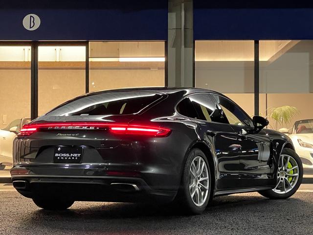 パナメーラ 4 E-ハイブリッド ディーラー点検車検履歴13回記録有・LEDマトリクスヘッド・コンフォートアクセス・14WAY電動メモリシート・シートヒータ・スポーツクロノ・19パナメーラSホイール・レーンチェンジ・プライバシーガラス(11枚目)