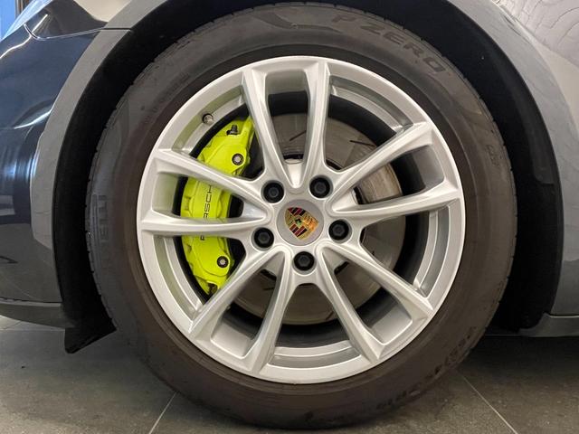 パナメーラ 4 E-ハイブリッド ディーラー点検車検履歴13回記録有・LEDマトリクスヘッド・コンフォートアクセス・14WAY電動メモリシート・シートヒータ・スポーツクロノ・19パナメーラSホイール・レーンチェンジ・プライバシーガラス(20枚目)