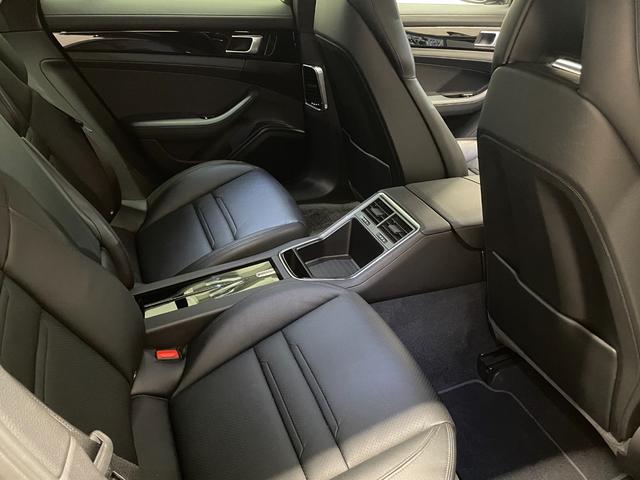 パナメーラ 4 E-ハイブリッド ディーラー点検車検履歴13回記録有・LEDマトリクスヘッド・コンフォートアクセス・14WAY電動メモリシート・シートヒータ・スポーツクロノ・19パナメーラSホイール・レーンチェンジ・プライバシーガラス(39枚目)