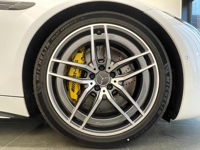 ＳＬ ＳＬ４３　法人１オナ・走行０．３万ＫＭ・左ハンド・ヘッドアップディスプレイ・ブルメスターサウンド・ＬＥＤヘッド・レーダーセーフテイ・純正ナビ＆地デジ＆３６０°カメラ・純正２０アルミ・シートヒータ＆ベンチレータ（15枚目）