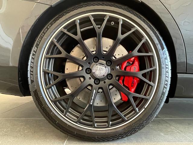 Cクラス C63 S E パフォーマンス 1オナ・左H・AMGカーボンP・AMGパフォーマンスP・パノラミックスライディングルーフ・純正ドラレコ前後・フロアマットプレミアム・AMG20AW・ナッパレザ-&Fシートヒーター&ベンチレーター(17枚目)