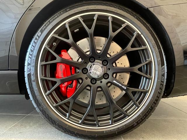 Cクラス C63 S E パフォーマンス 1オナ・左H・AMGカーボンP・AMGパフォーマンスP・パノラミックスライディングルーフ・純正ドラレコ前後・フロアマットプレミアム・AMG20AW・ナッパレザ-&Fシートヒーター&ベンチレーター(18枚目)