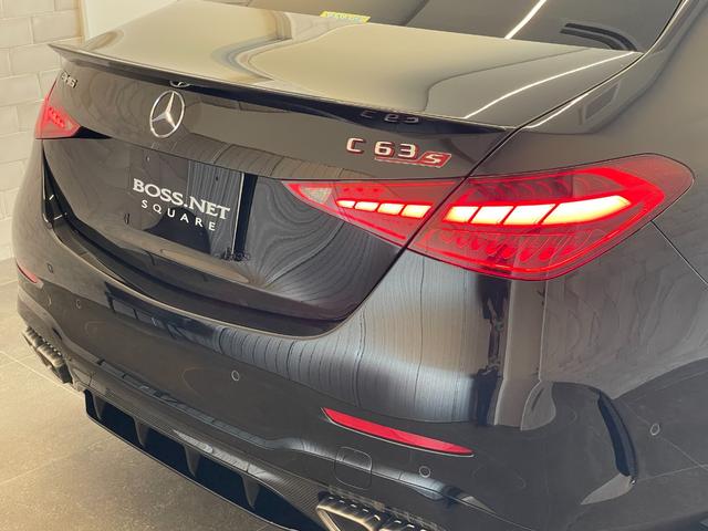 Cクラス C63 S E パフォーマンス 1オナ・左H・AMGカーボンP・AMGパフォーマンスP・パノラミックスライディングルーフ・純正ドラレコ前後・フロアマットプレミアム・AMG20AW・ナッパレザ-&Fシートヒーター&ベンチレーター(33枚目)