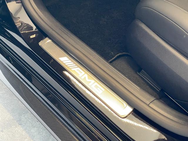 Cクラス C63 S E パフォーマンス 1オナ・左H・AMGカーボンP・AMGパフォーマンスP・パノラミックスライディングルーフ・純正ドラレコ前後・フロアマットプレミアム・AMG20AW・ナッパレザ-&Fシートヒーター&ベンチレーター(40枚目)