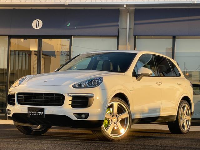 ★ご来店が難しい場合、ＺＯＯＭやリモートでの実車確認も実施しております。スタッフが、現車を確認しながらご案内させて頂きますので、お気軽にお電話下さいませ。