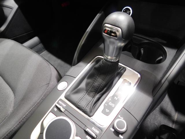 スポーツバック30TFSI 1オーナー アシスタンスP バーチャルC コンビニエンスPKG ナビTV キセノン CD/DVD 純正アルミ(33枚目)