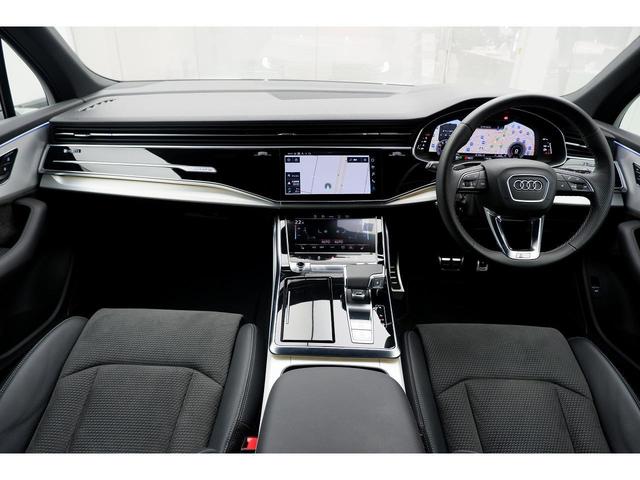 Ｑ７ ５５ＴＦＳＩクワトロ　Ｓライン　プレミアムＰＫＧ／禁煙車／ＡＣＣ／衝突軽減Ｂ／ＡｐｐｌｅＣａｒＰｌａｙ／ＡｎｄｒｏｉｄＡｕｔｏ／ハーフ革Ｓ／ナビＴＶ／Ｆ＆Ｓ＆Ｂ＆３６０度カメラ／Ｐシート／シートＨ／Ｐゲート／ＬＥＤヘッドライト（5枚目）