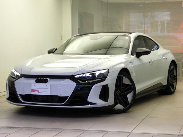 RS e-トロンGT ベースグレード 5スポークコンケーブモジュールブラック21インチアルミ ブラックAudiリングス&ブラックスタイリングパッケージ タングステンカーバイトコーティングブレーキ RSデザインパッケージレッド(2枚目)