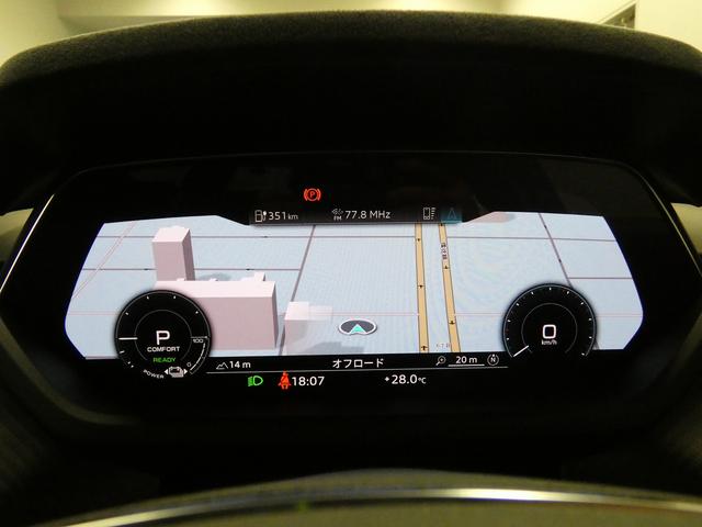 RS e-トロンGT ベースグレード 5スポークコンケーブモジュールブラック21インチアルミ ブラックAudiリングス&ブラックスタイリングパッケージ タングステンカーバイトコーティングブレーキ RSデザインパッケージレッド(20枚目)