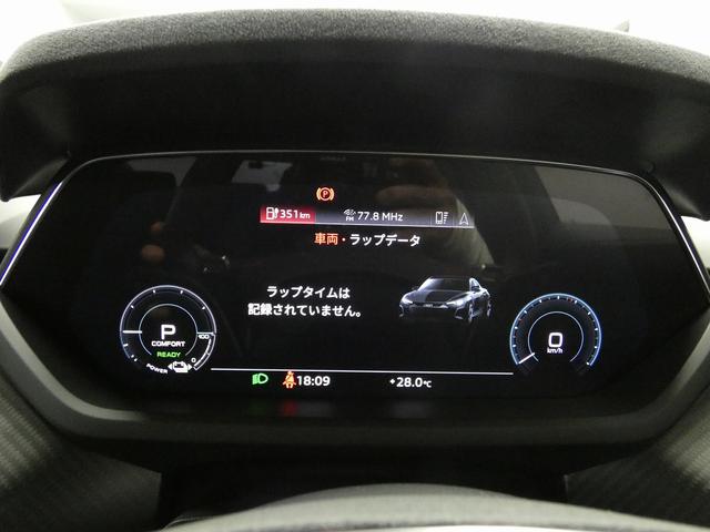 RS e-トロンGT ベースグレード 5スポークコンケーブモジュールブラック21インチアルミ ブラックAudiリングス&ブラックスタイリングパッケージ タングステンカーバイトコーティングブレーキ RSデザインパッケージレッド(22枚目)