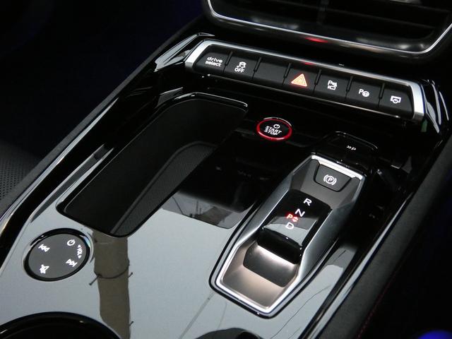 RS e-トロンGT ベースグレード 5スポークコンケーブモジュールブラック21インチアルミ ブラックAudiリングス&ブラックスタイリングパッケージ タングステンカーバイトコーティングブレーキ RSデザインパッケージレッド(39枚目)